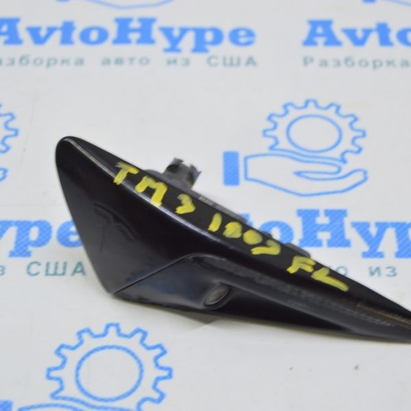 Поворотник в крыло передний лев Tesla Model 3 18- с камерой (03) слом крепл 1125106-77-A