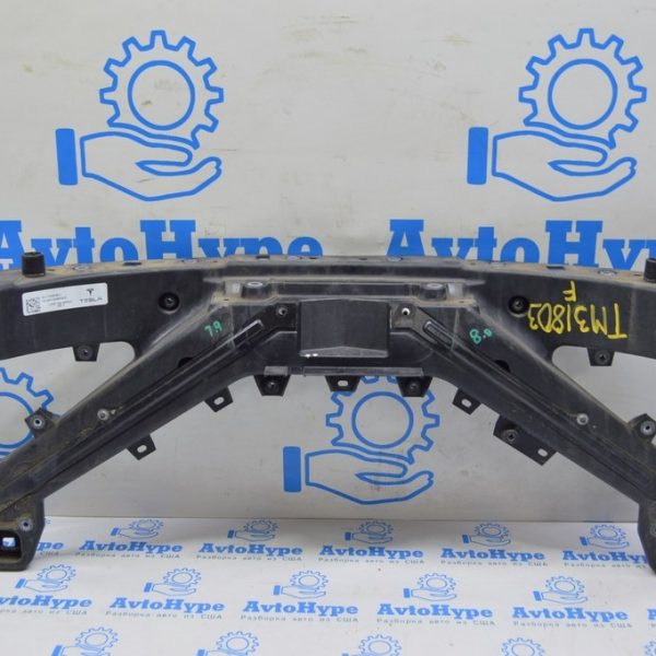 Телевизор панель радиатора Tesla Model 3 18- пластик (03) 1118289-90-E