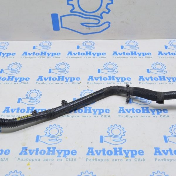 Патрубок системы охлаждения Tesla Model 3 18- 1077603-00-D