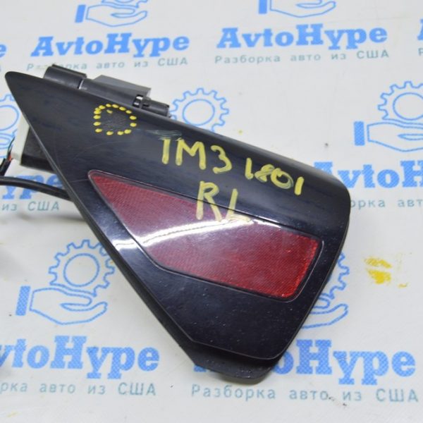 Лючок порта зарядки Tesla Model 3 18- с электроприводом (03) обожжен 1566302-00-A