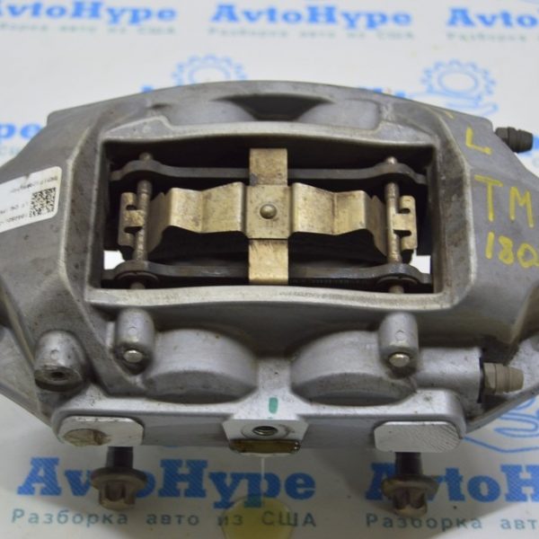 Скоба крепления тормозных колодок перед лев комплект Tesla Model 3 18- 8008248-00-A