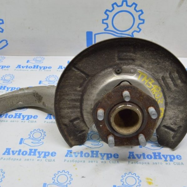 Цапфа передняя правая Tesla Model 3 18- (03) 1044316-00-E