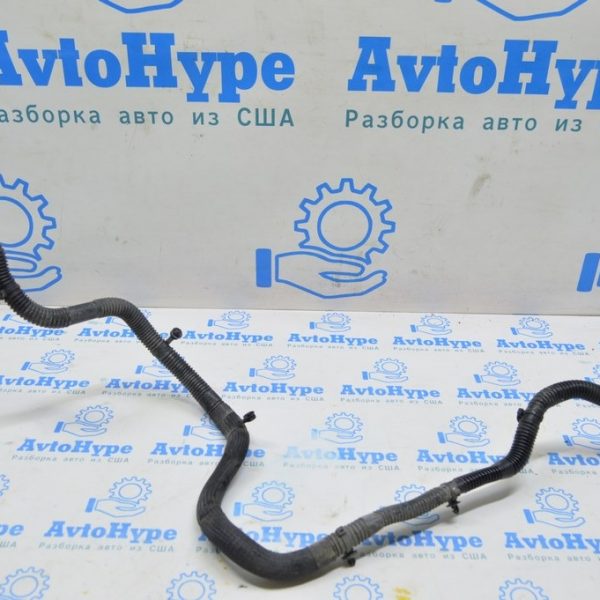 Патрубок системы охлаждения Tesla Model 3 18- 1077595-00-E