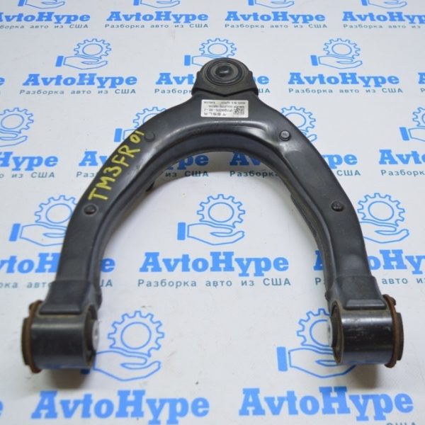 Рычаг верхний передний правый Tesla Model 3 18- (01) 1044326-00-J