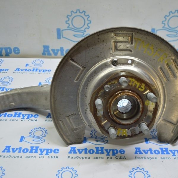 Кожух тормозного диска передний прав Tesla Model 3 20- 1044662-00-B