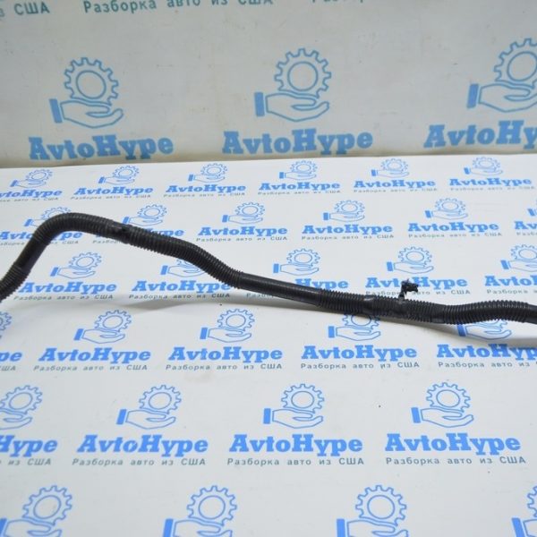 Патрубок системы охлаждения 26 Tesla Model 3 18- 1530129-00-B