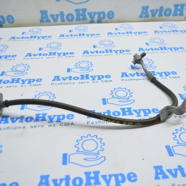 Шланг тормозной передний правый Tesla Model 3 18- 1044722-00-D