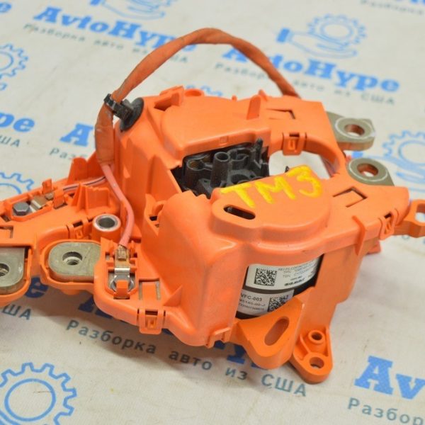 Контактор основной батареи Tesla Model 3 18- 1089334-02-J (01) 1095145-00-J