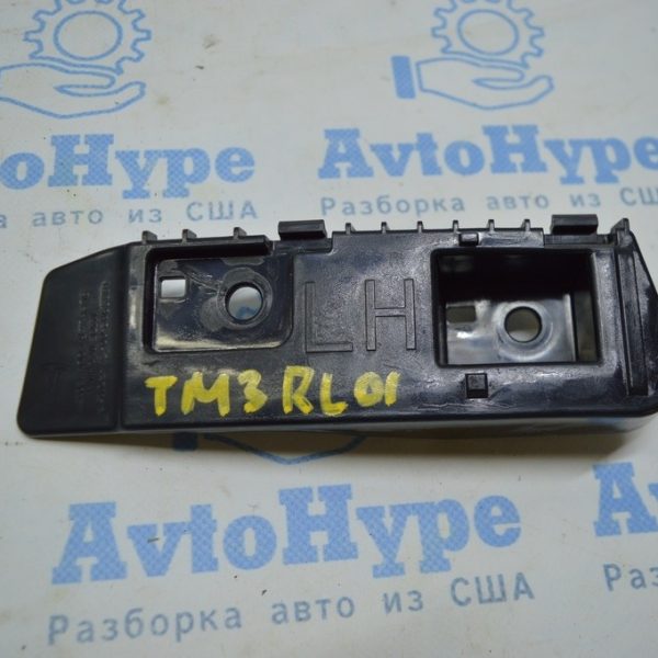 Крепление заднего бампера внутреннее левое Tesla Model 3 18- 1083992-00-E