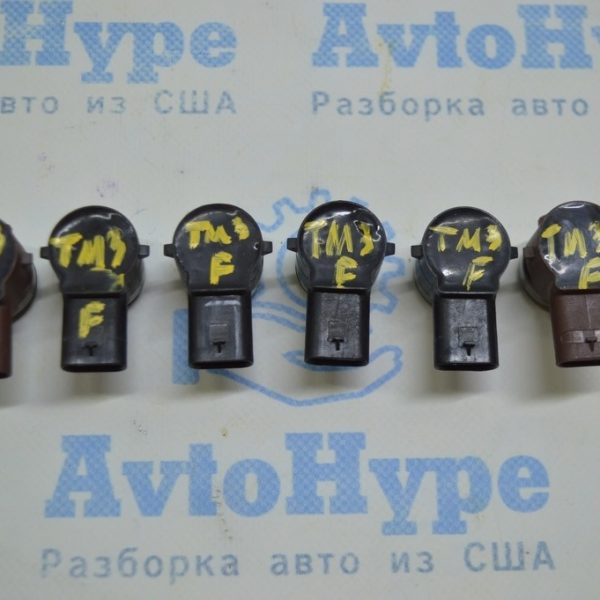 Парктроник передний внешний Tesla Model 3 18- AP 2.0, 2.5, 3.0 черный 1127502-01-D