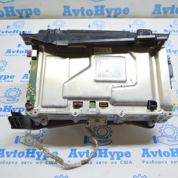 Self Driving Computer HW 3.0 Autopilot Tesla Model 3 21- (01) просрочены сертификаты 1681271-00-D