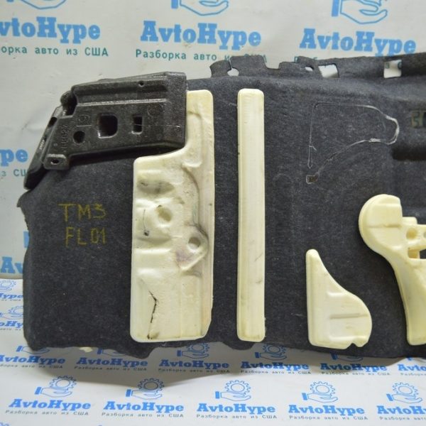 Покрытие пола переднее левое Tesla Model 3 18- чёрн 1127267-99-F