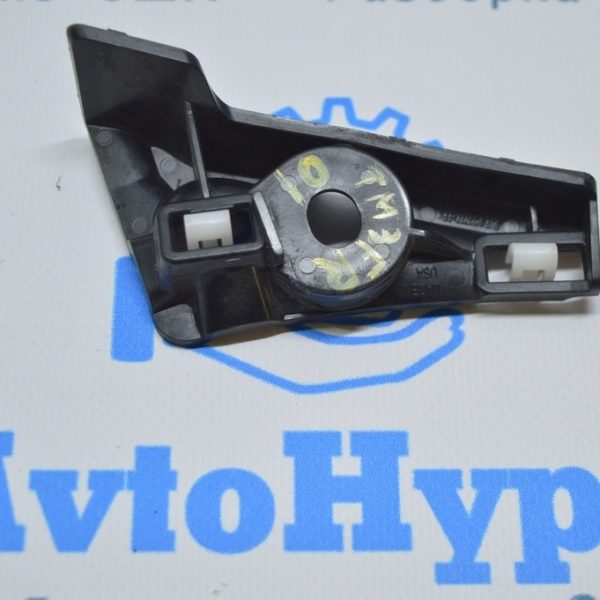 Кронштейн решетки дворников правый Tesla Model 3 18- 1118934-00-C