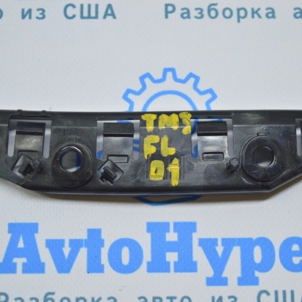 Крепление переднего бампера левое внешнее Tesla Model 3 18- 1084181-00-E