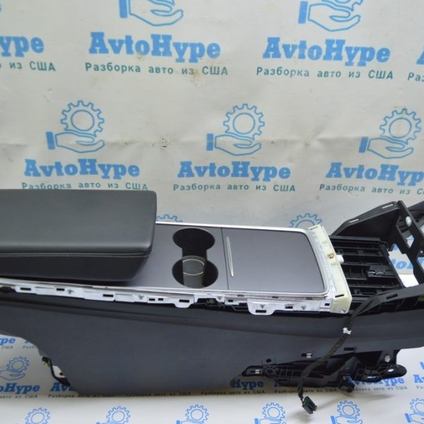 Консоль центральная подлокотник и подстаканники Tesla Model 3 21- кожа черн, c зарядкой (01) 1755503-00-A