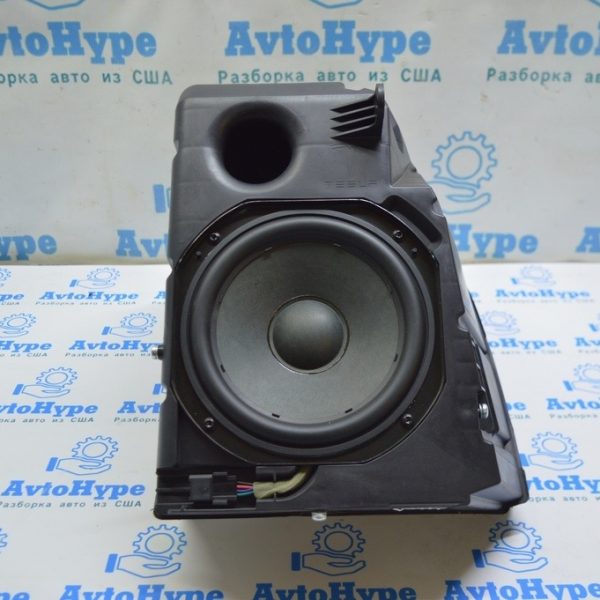 Сабвуфер Tesla Model 3 18- 1079747-00-D