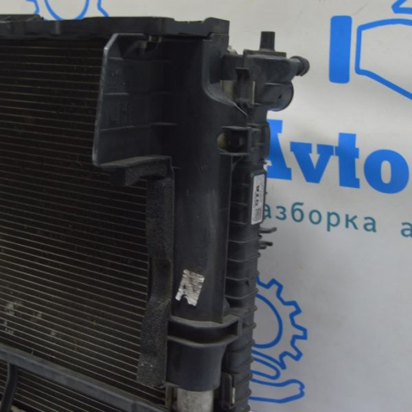 Дефлектор радиатора лев Hyundai Tucson 22- 1.6T HEV, PHEV 29136CZ000