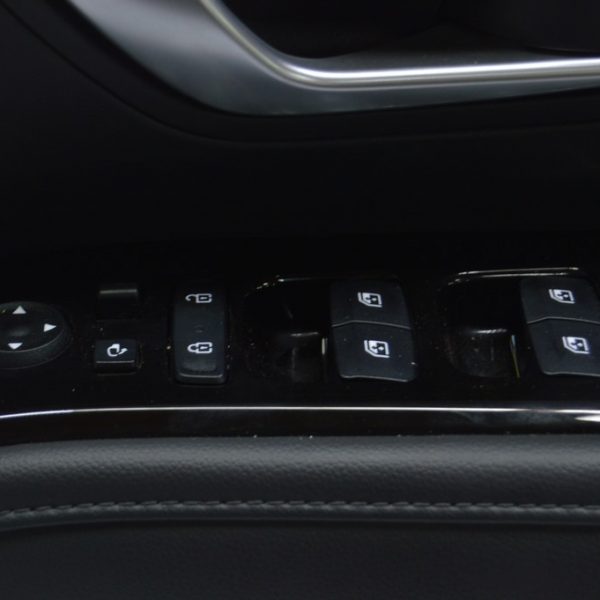 Управление стеклоподъемником перед прав Hyundai Tucson 22- правый руль 93571N74004X
