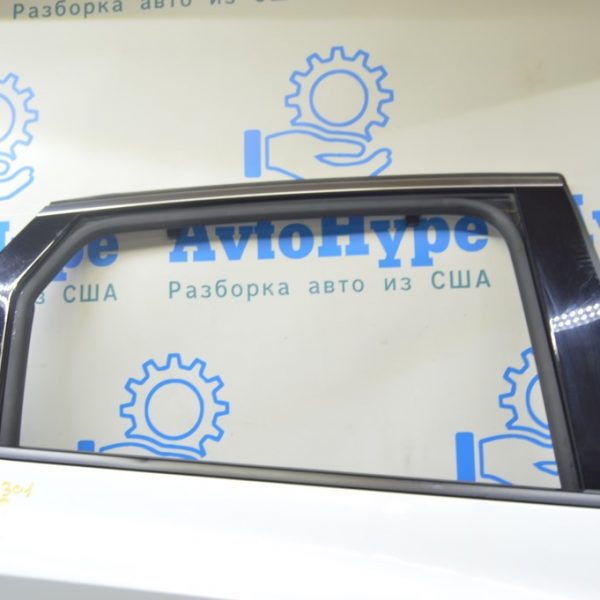 Молдинг дверь-стекло центральный зад прав Hyundai Tucson 22- черн 83220N7000