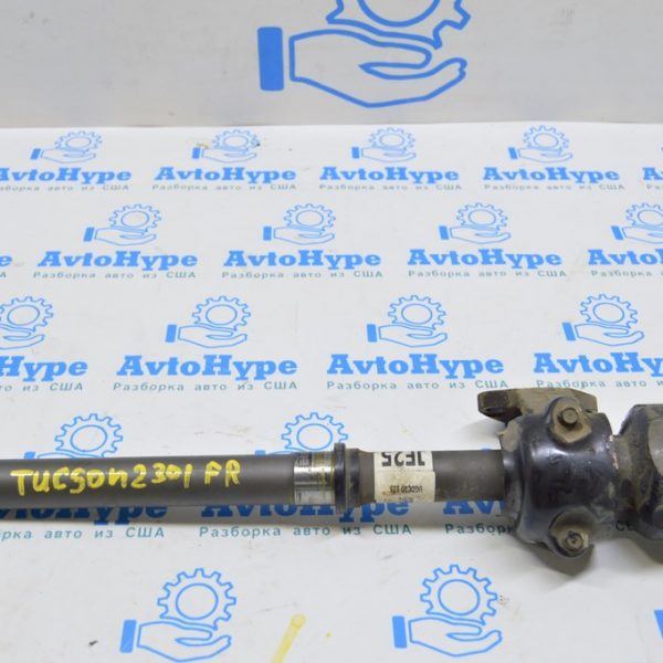 Промежуточный вал перед прав Hyundai Tucson 22- 1.6T PHEV AWD (01) с обоймой внутрен гранаты 49560-P0250