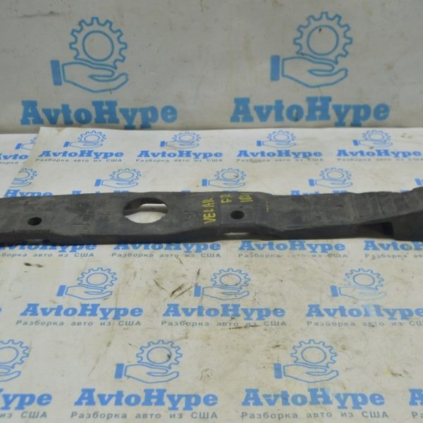 Уплотнитель крыла дверь-крыло прав Range Rover Velar L560 17- J8A2-16114-A LR092648