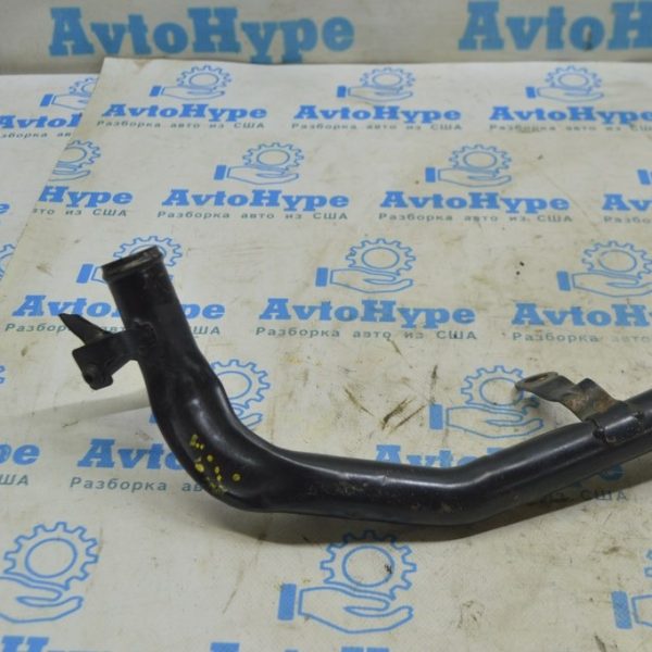 Патрубок охлаждения металл Range Rover Velar L560 17- (01) примят G4D38A512AF