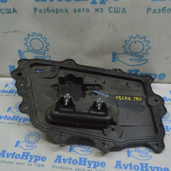 Обшивка двери внутреняя (изоляция) задняя левая Range Rover Velar L560 17- J8A2-24767-A LR093198