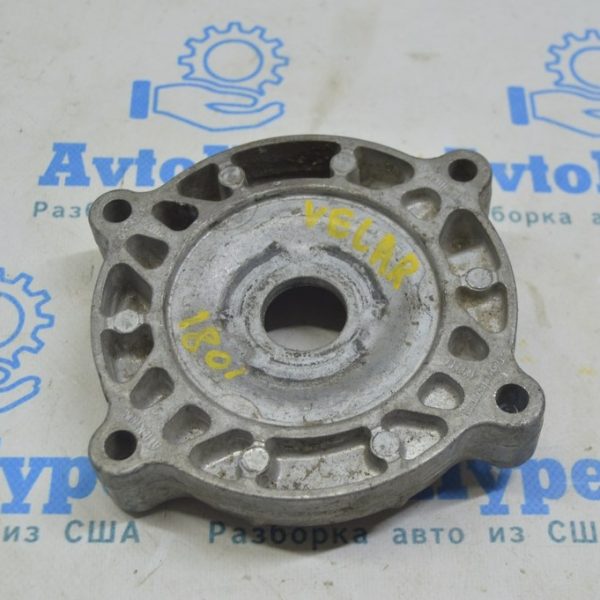 Опора задней пружины Range Rover Velar L560 17- LR106187