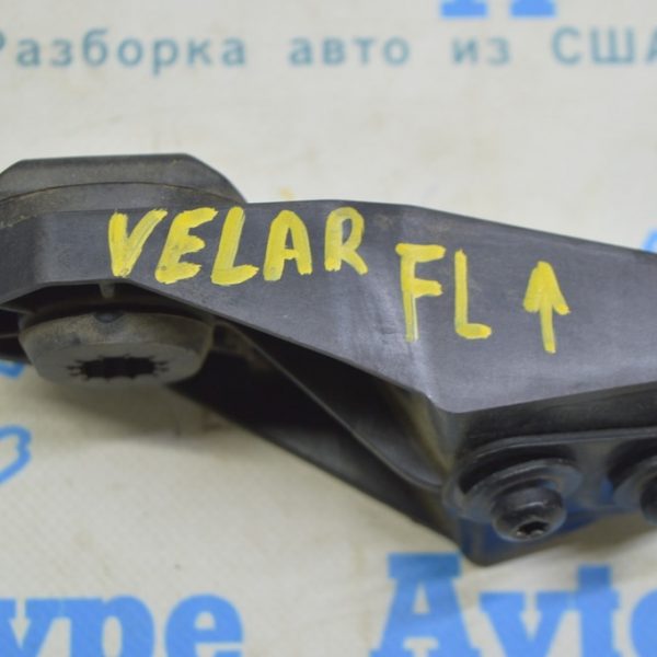 Крепление радиатора верхнее левое Range Rover Velar L560 17- J8A2-8K336AC