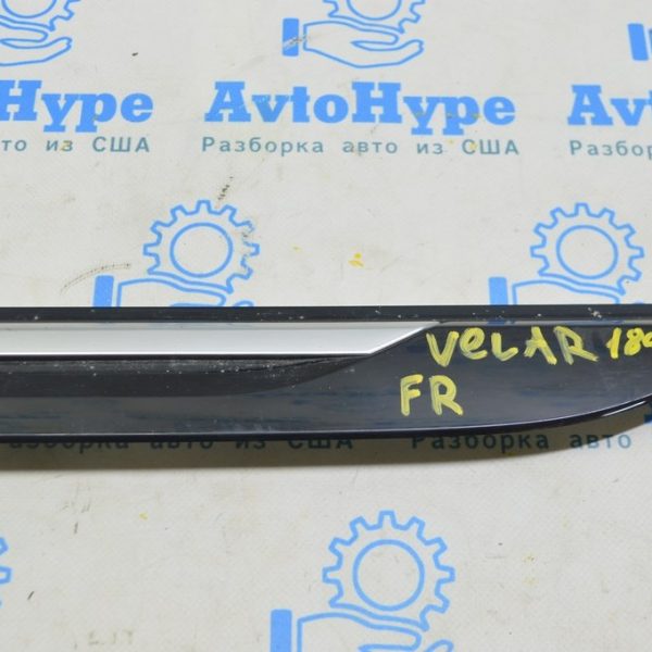 Молдинг крыла правый Range Rover Velar L560 17- J8A2280B11BE LR092660