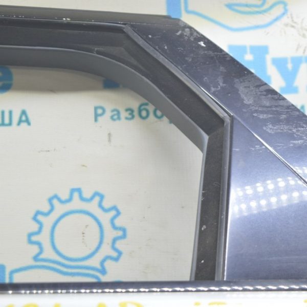 Накладка двери боковая задняя левая задняя Range Rover Velar L560 17- J8A2254A43AB глянец LR092741