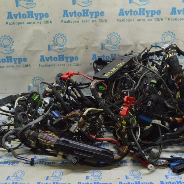 Проводка салона основная Range Rover Velar L560 17- (01) LR095056