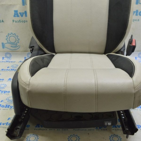 Пассажирское сидение Range Rover Velar L560 17- электр,кожа сер+черн (01) LR090903