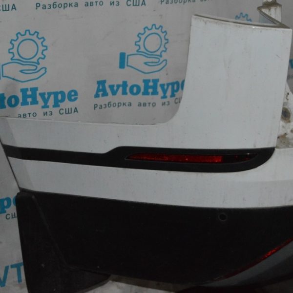 Вставка заднего бампера левая Range Rover Velar L560 17- под ПТФ LR093512