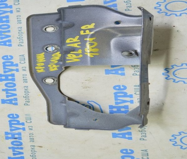 Кронштейн крыла правый второй Range Rover Velar L560 17- J8A216150AC LR092010