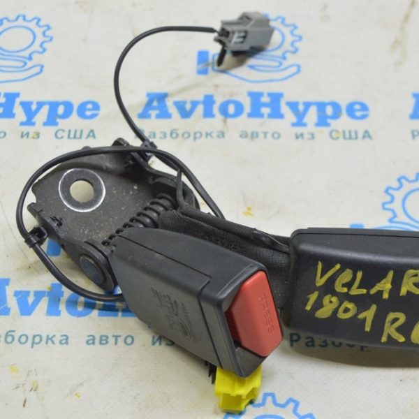 Защелки задних ремней безопасности Range Rover Velar L560 17- черн LR092537