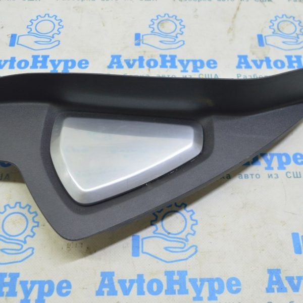 Накладка передней панели боковая правая Range Rover Velar L560 17- черн с хром LR092026