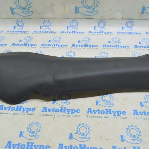 Боковушка заднего сиденья правая Range Rover Velar L560 17- черн (01) примята LR092249