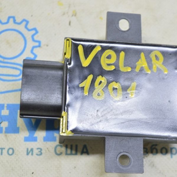 FUEL PUMP CONTROL MODULE Range Rover Velar L560 17- (01) FK72-9D370-AF