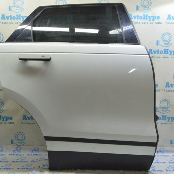 Дверь голая задняя правая Range Rover Velar L560 17- белый 1AA (01) LR091719