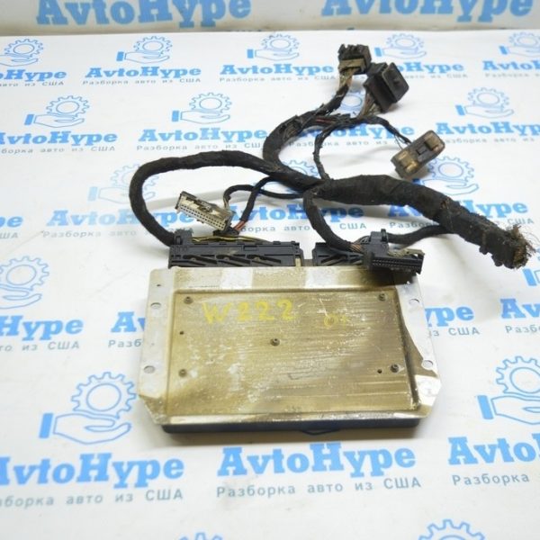 Модуль управления пневмоподвеской Mercedes W222 14-22 (01) с фишкой A2229007614