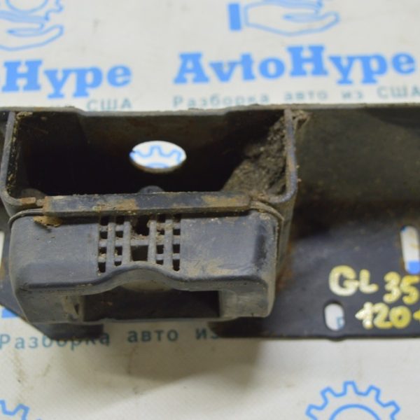 Поддомкратник задний правый Mercedes X164 GL с кронштейном A1646900509