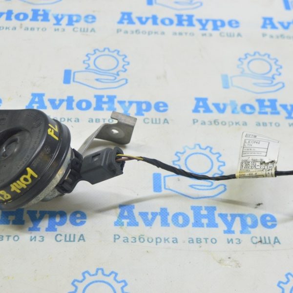 Сигнал high BMW X1 F48 16-22 с кронштейном, без провода 61337407778