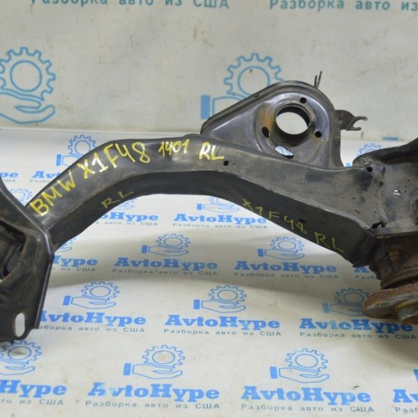 Кронштейн цапфы задний левый BMW X1 F48 16-22 33326851581