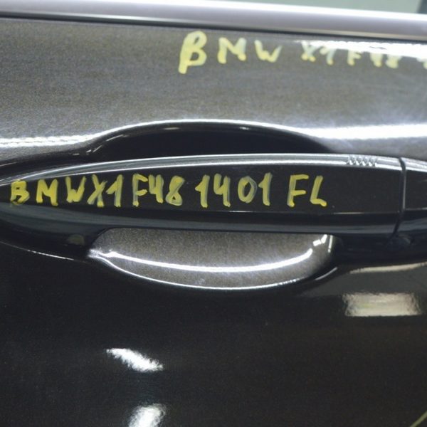 Заглушка внешней ручки передняя левая BMW X1 F48 16-22 51217396541