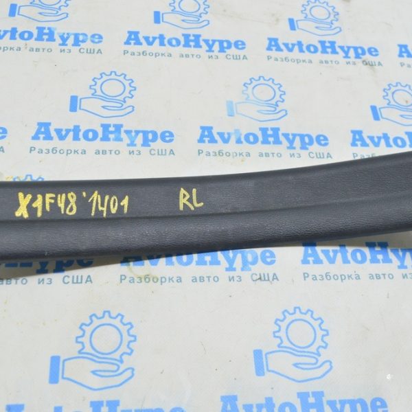 Накладка порога внутренняя задняя левая BMW X1 F48 16-22 черная 51477366827