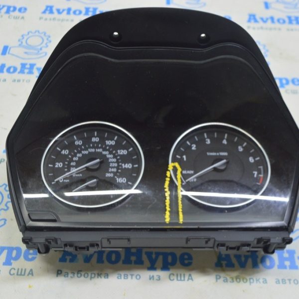 Щиток приборов BMW X1 F48 16-17 под проекцию 132к, царапина (01) 62106804956 62109295446
