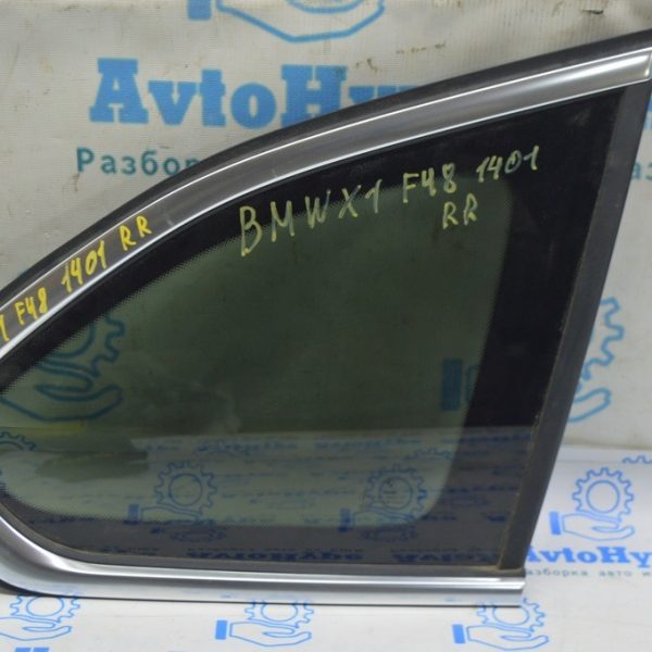 Форточка глухое стекло задняя правая BMW X1 F48 16-22 хром 51377406872