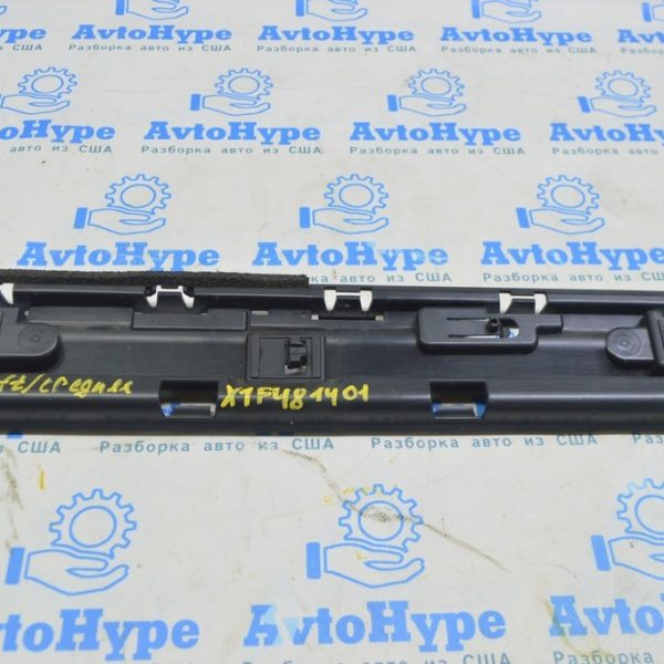 Кронштейн порога левый центр BMW X1 F48 16-22 51777332331