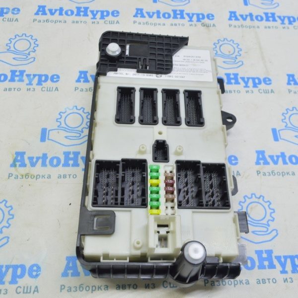 Кронштейн блока BCM BMW X1 F48 16-22 61 35 9 306 899
